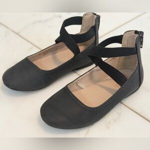 PLACE little girls 9 black back zip ankle cross wrap round toe flat shoes